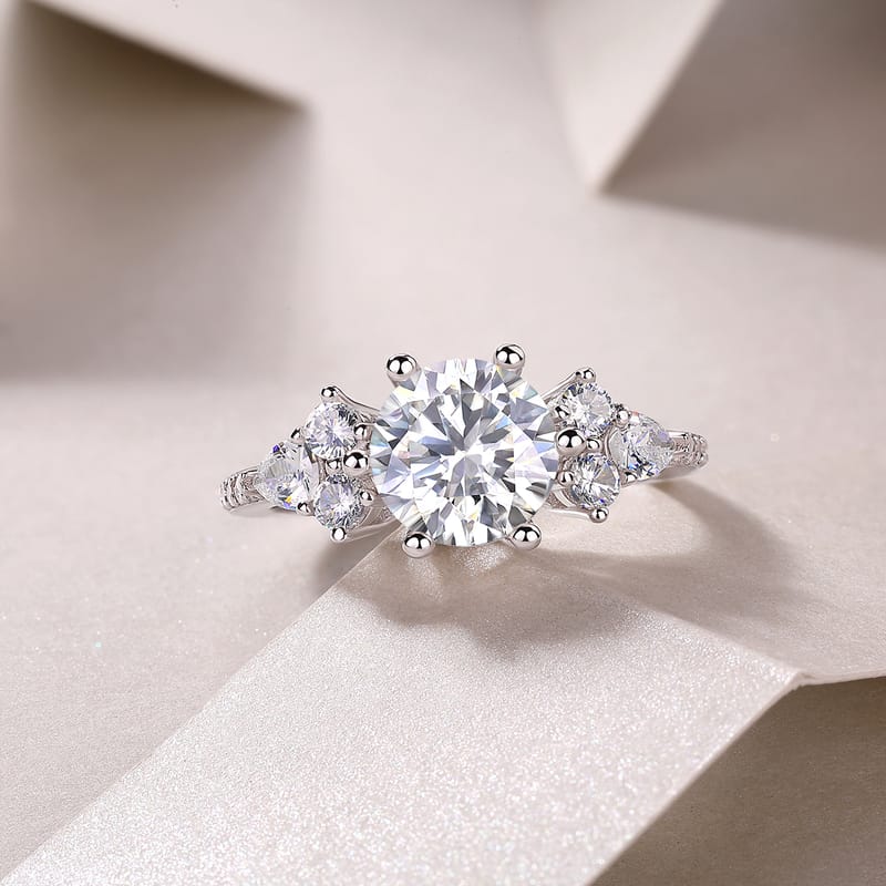 2 Carat Moissanite S925 Silver Ring, view 1