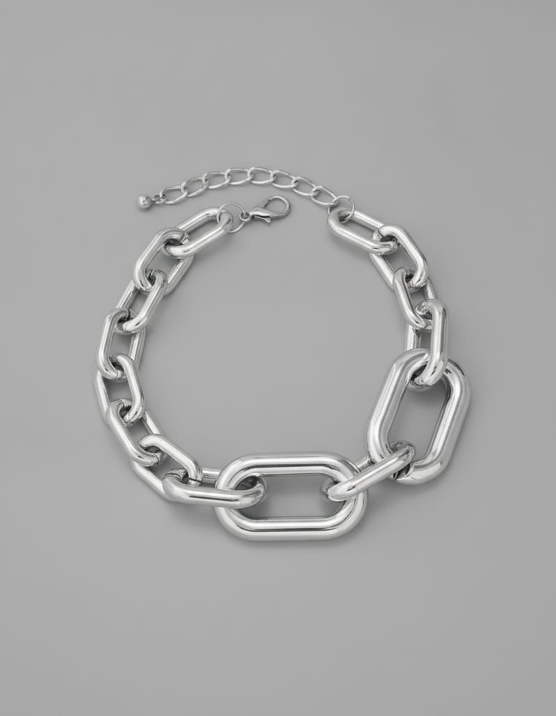 Chunky Silver Chain Choker Necklace — studio main