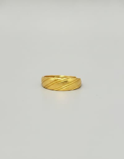 Gold Dome Croissant Band Ring